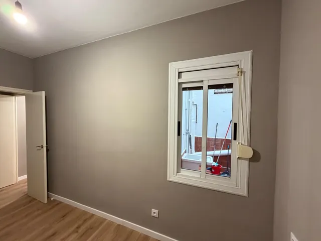 Piso reformado de 3 habitaciones con patio en Gràcia — 34