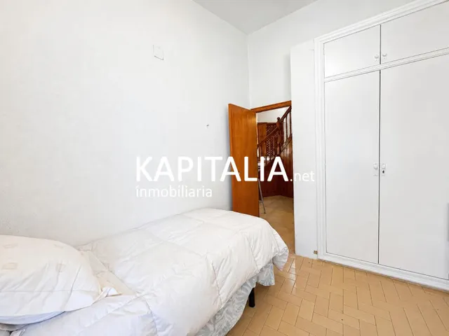 ESPECTACULAR CHALET EN SAN VICENT DEL RASPEIG EN PLENO ENTORNO NATURAL Y CON PISCINA PRIVADA. — 32