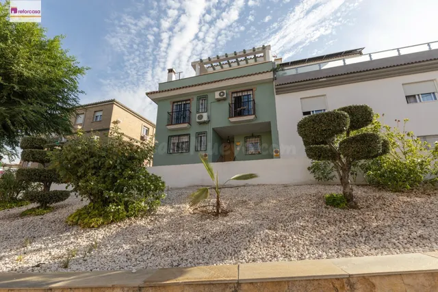 Casa independiente a 5 minutos de Granada en buen estado para entrar a vivir — 5