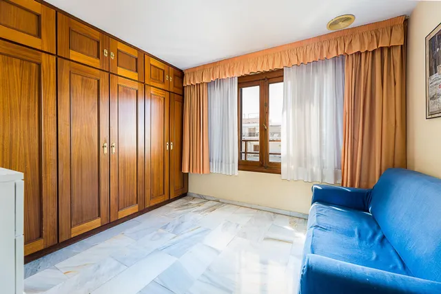 VENTA ÁTICO EN LLUÍS VIVES — 19