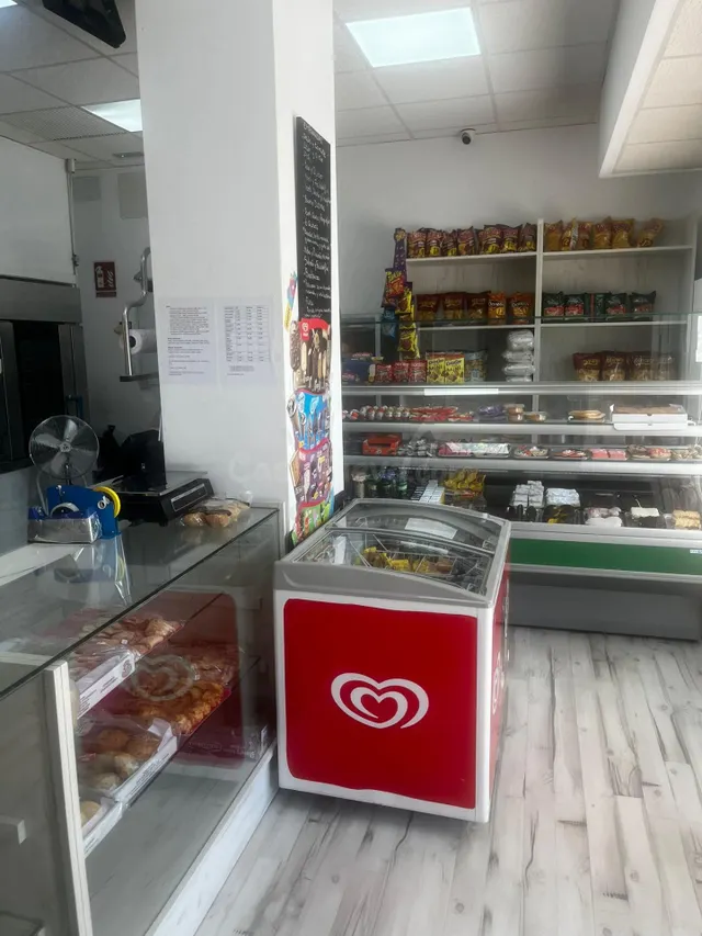 Local Comercial Reformado en Miralbaida, Córdoba - Oportunid - foto 2