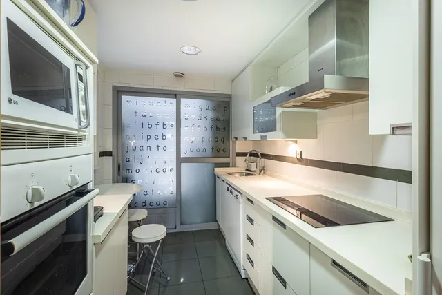 EXCLUSIVO PISO EN ARABIAL — 11