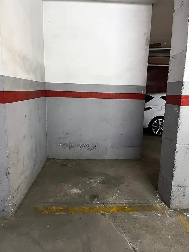 Parking en venta en Viladecans — 4