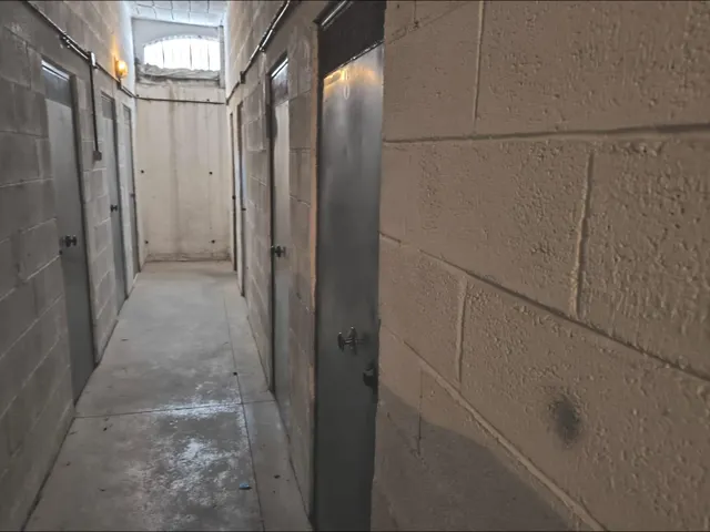 PISO (VPO) DE 3 DORMITORIOS Y CON GARAJE EN SANTA FE — 28