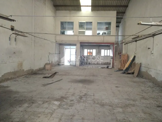 NAVE EN VENTA EN ELCHE, PARA CONSTRUIR O NEGOCIO — 4