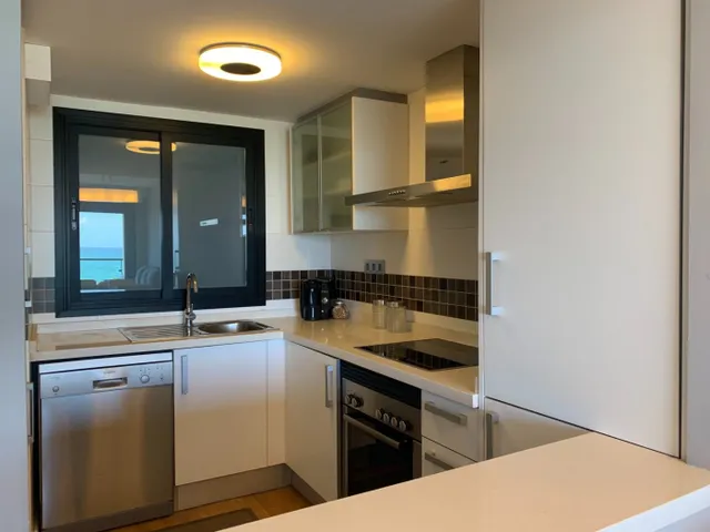 Exclusivo apartamento con vistas al mar. ALQUILER DE SEPTIEMBRE A JUNIO — 16