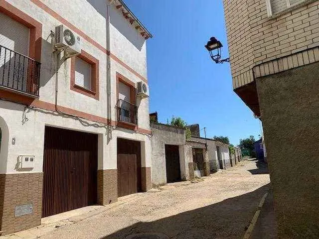 Venta casa en Montehermoso — 2