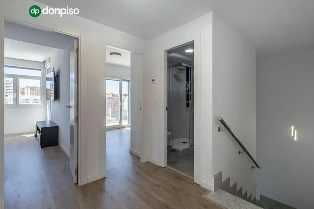 Vivienda de lujo en Urbanización SERRALLO HILLS. — 24