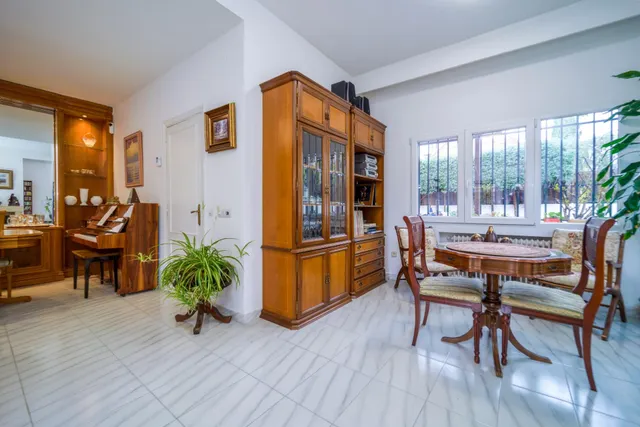 Pareado 6 habitaciones 331m² en venta - El Plantío — 10
