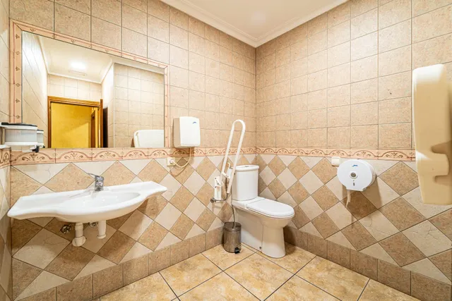 Restaurante de 541m2 en pleno funcionamiento en Maria de la Salud — 25