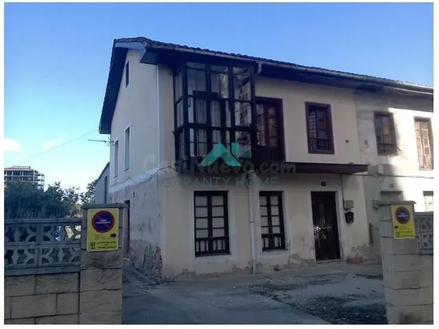 Se vende casa pareada con terreno en Torrelavega - foto 2