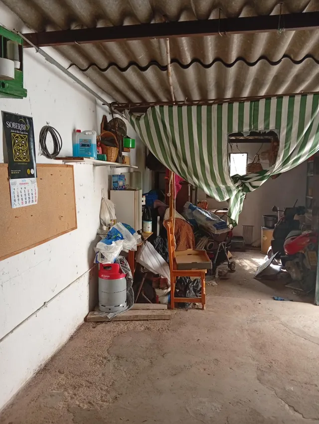 ¡Gran oportunidad en La Villa! Casa con 1.500 m2 de terreno urbano y garaje edificable en Ayamonte — 21