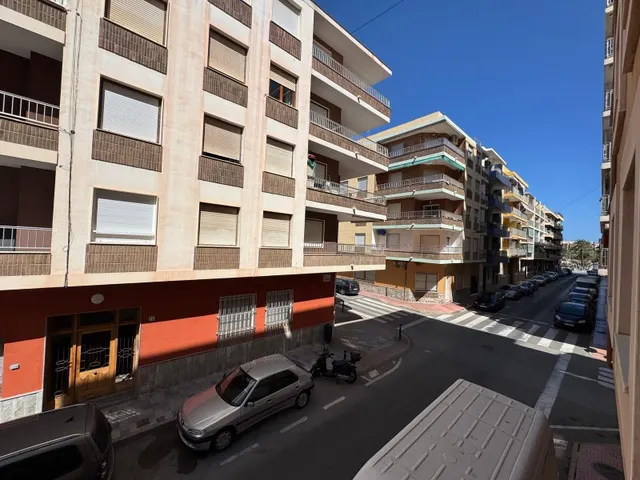 Apartamento 3 habitaciones 100m² en venta - Estacion de autobuses — 17