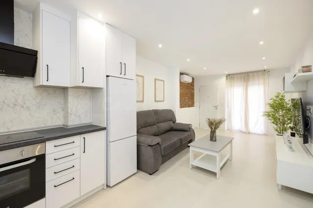 !! Fantástica vivienda en la mejor zona de Zaidín!! - foto 4