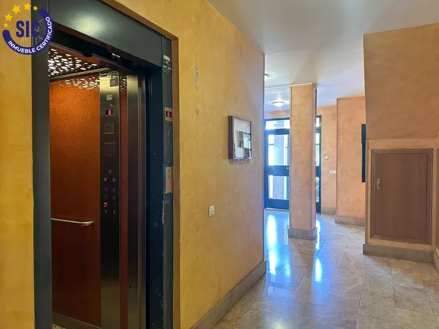 Piso de 2 habitaciones, garaje y trastero en la zona Norte de Castellón frente al estadio Castalia — 28
