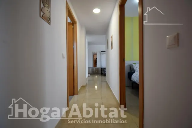 SEMINUEVO CON TERRAZA, PISCINA Y GARAJE — 32