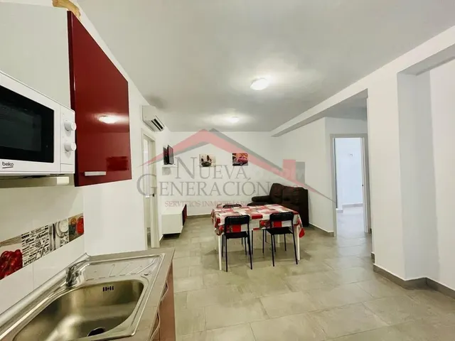 PISO EN DOS APARTAMENTOS INDEPENDIENTES