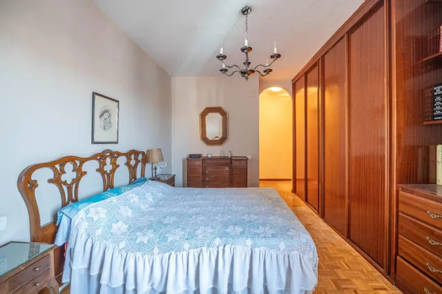 Impresionante piso en el centro de Granada. — 46