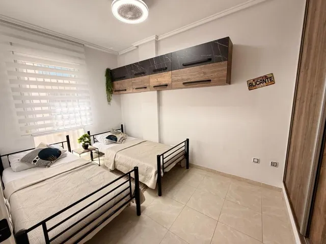 Apartamento 1 habitación 65m² en venta - Estacion de autobuses — 16