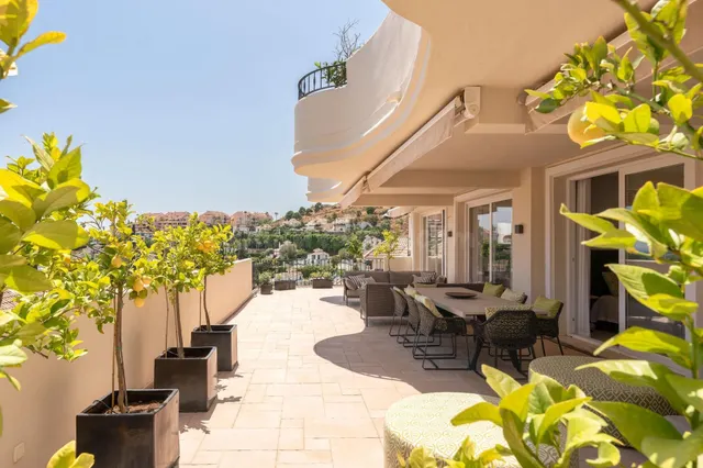 PRECIOSO DUPLEX EN NUEVA ANDALUCIA, ALOHA HILLA CLUB MARBELLA — 3