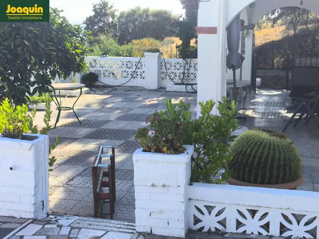 Parcela hipotecable con piscina y espectaculares vistas en Urbanización El Sol — 14