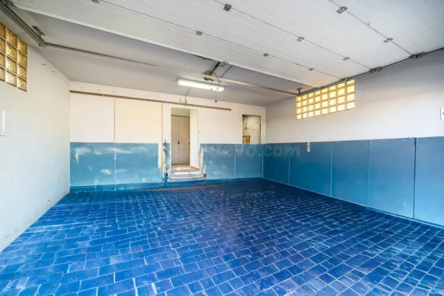 Exclusivo chalet completamente reformado con vistas al mar en Bahía Azul — 24