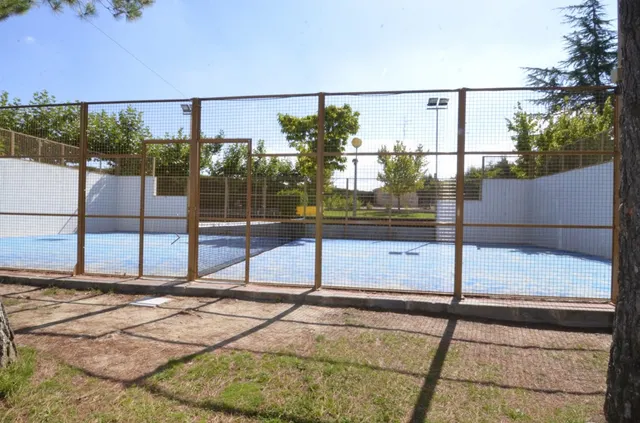 Urbis te ofrece un terreno Urbano en venta en Carrascal de Barregas zona URB. PEÑASOLANA, Salamanca. — 7