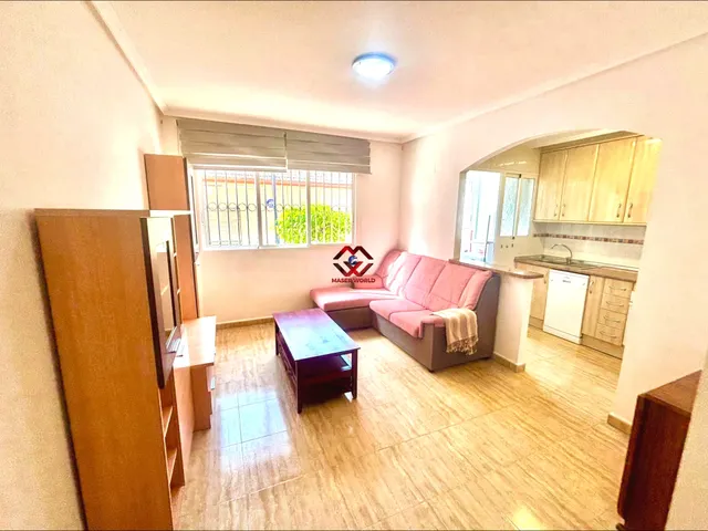 Planta baja con patio privado, trastero y ascensor a pasos d - foto 4