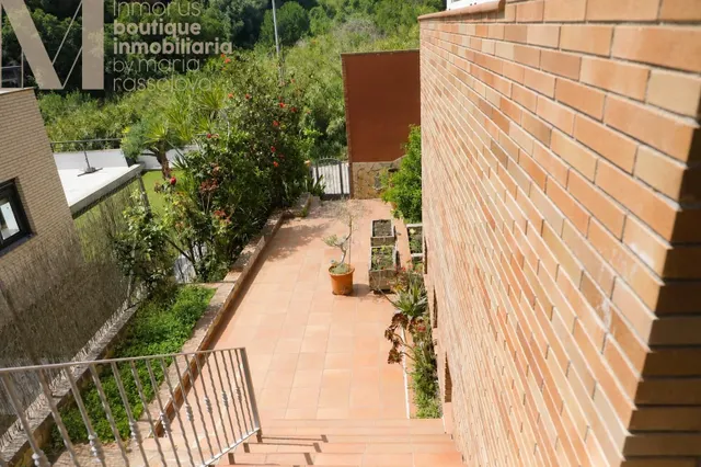CASA EN VENTA EN CALELLA - VISTAS AL MAR Y PISCINA — 18