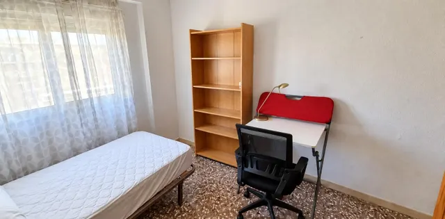 Alquiler de habitaciones para estudiantes - Zapillo — 8
