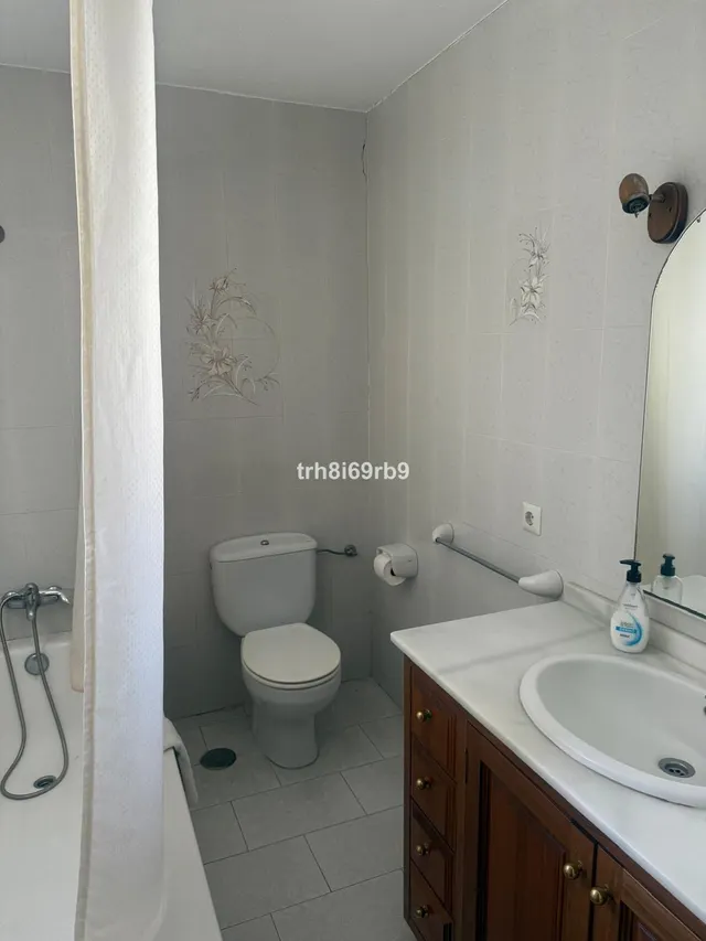 Chalet 4 habitaciones 203m² en venta - Costa Del Sol — 28