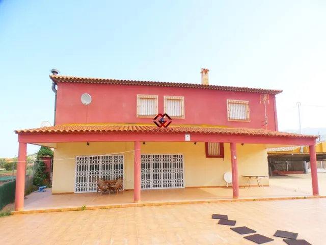 MARAVILLOSO CHALET RURAL CON ENCANTO MEDITERRÁNEO — 46