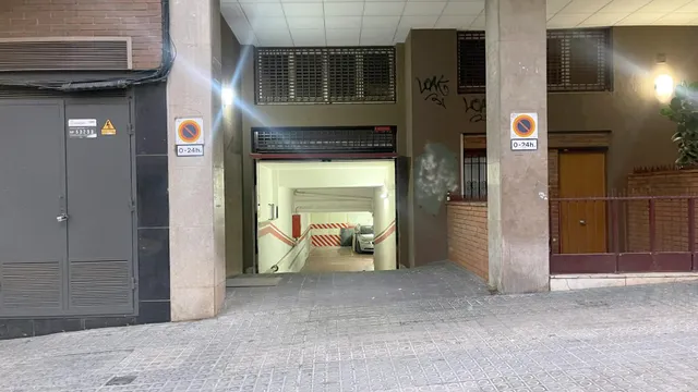 PLAZA GRANDE JUNTO HOSPITAL ST PAU — 8