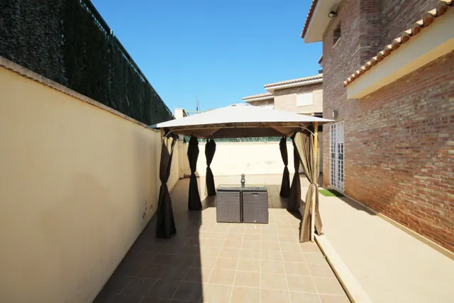 Chalet en venta en calicanto – Chiva | 3 dormitorios | 3 baños | 160 m2 | parcela 400 m2 — 30