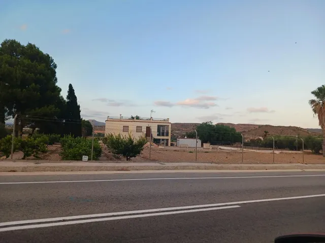 GRAN FINCA EN VENTA EN ASPE. — 3