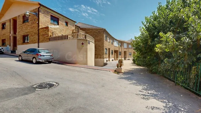 EXCLUSIVA VIVIENDA UNIFAMILIAR DE 274m2 EN TORREALTA, MOLINA - foto 5