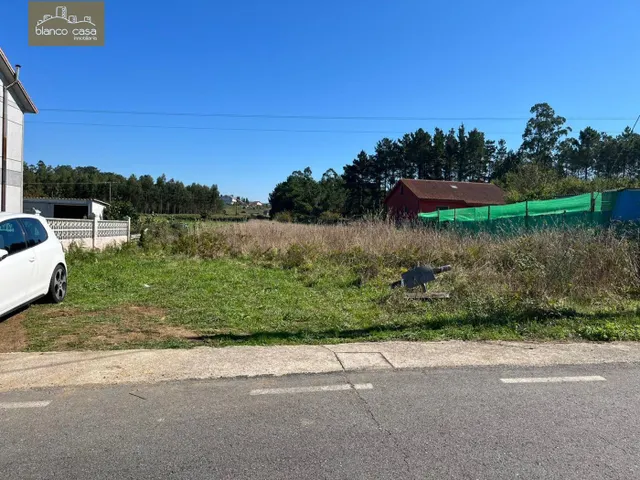 Solar edificable de 1.251m2 en la Zona de Berdillo — 9