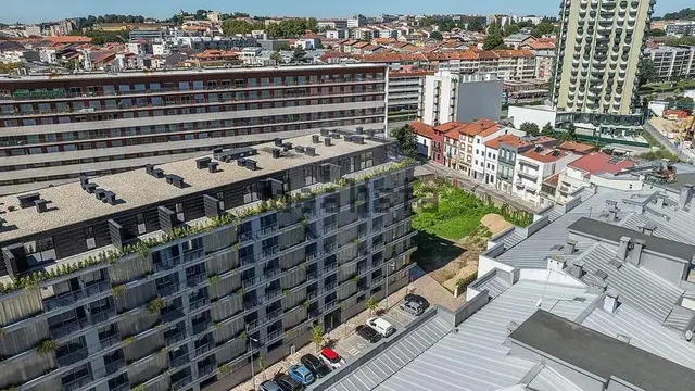 Apartamento 52m² en venta - São Victor — 22