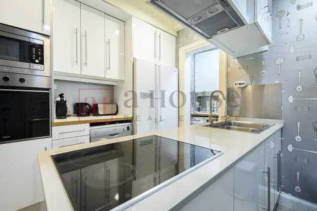 PISO LISTO PARA ENTRAR A VIVIR CON GRAN BALCÓN/TERRAZA EN LA NOVA ESQUERRA DE L'EIXAMPLE — 11