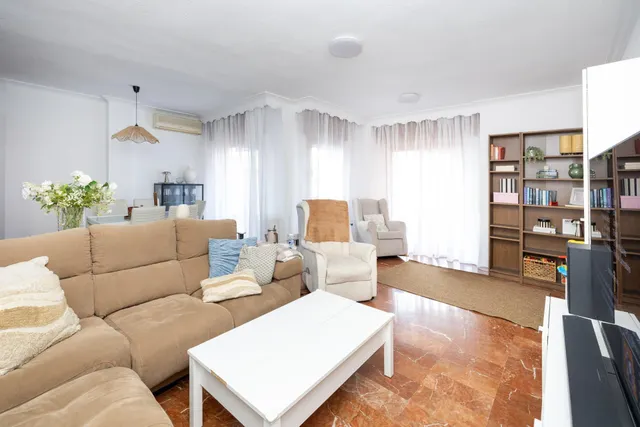 Piso y cochera en venta junto Acera de Darro. — 16