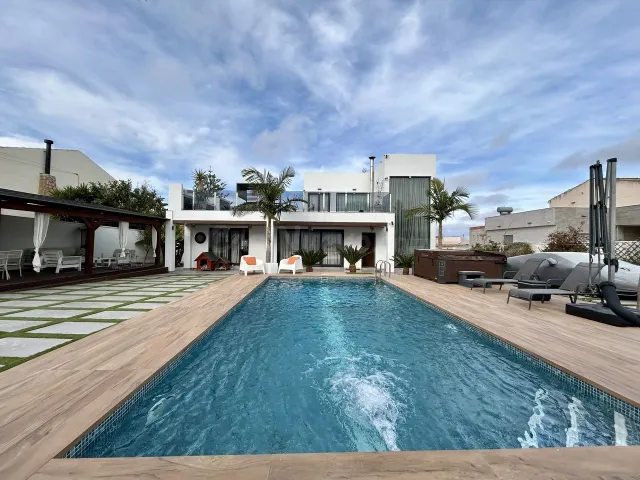 Villa 3 habitaciones 241m² en venta - La siesta - foto 3