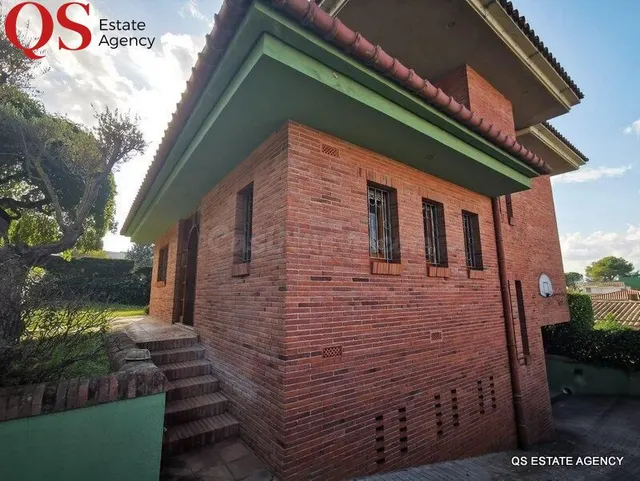 Chalet en la zona Palau, Girona - foto 2
