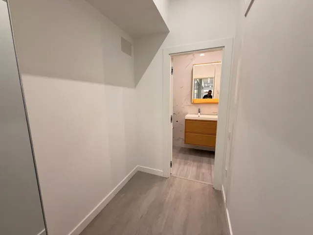 APARTAMENTO DE OBRA NUEVA A 100 METROS DE PLAYA DEL CURA. CON SUPERFICIE DE 82 M2. Y TERRAZA 22 M2. 2 DORM. 1 BAÑOS. — 23