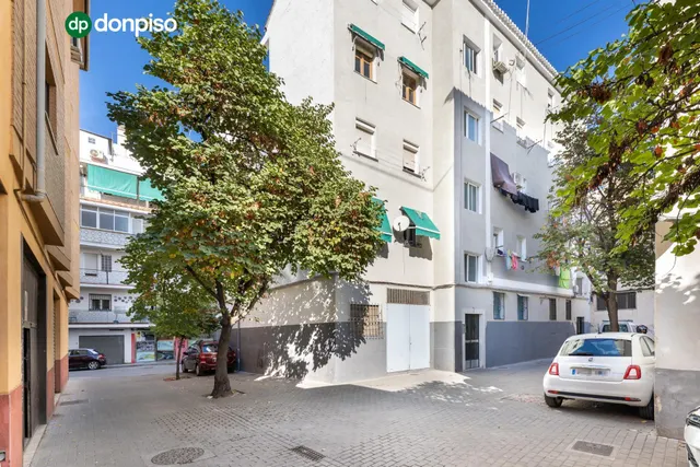 3 dormitorios junto a avenida de dilar — 20