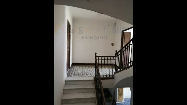 SE VENDE CASA ANTIGUA CON TERRENO DE 3 PLANTAS EN BERJA — 9