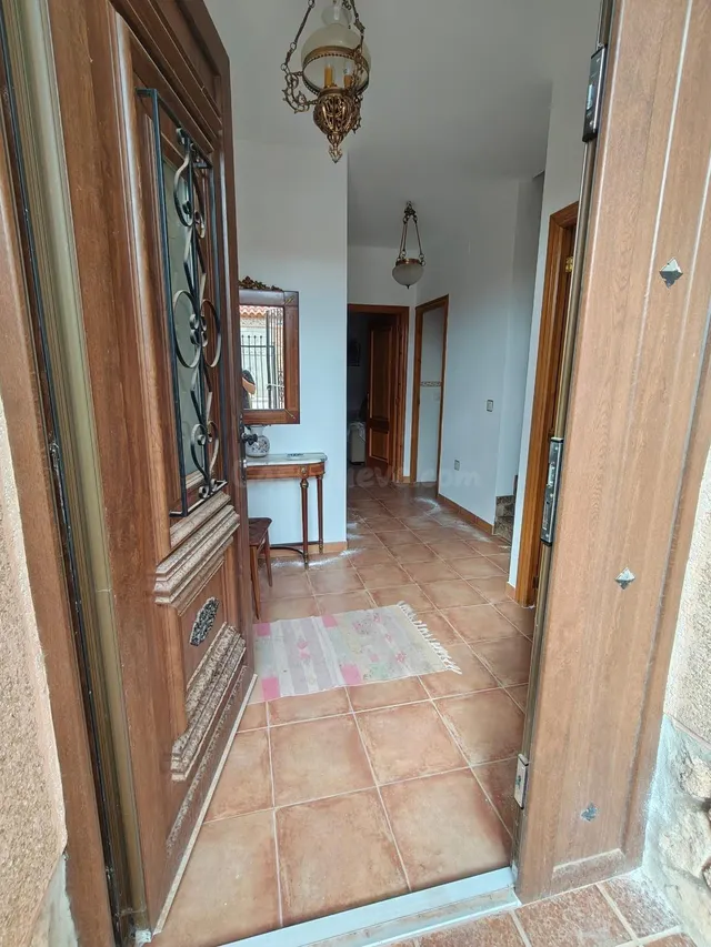 Encantadora casa en Casas de Haro - foto 5
