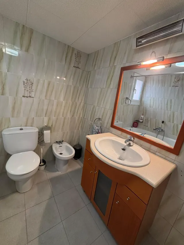 Casa de 194 m2 con 6 habitaciones y terraza en el centro de Bítem (Tortosa) — 7