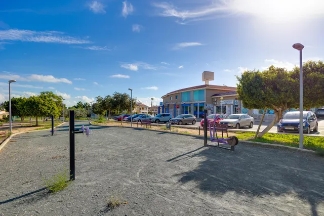 Local Comercial a la venta en Doña Pepa, ciudad Quesada — 26