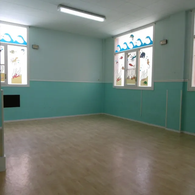 LOCAL COMERCIAL EN VENTA — 12
