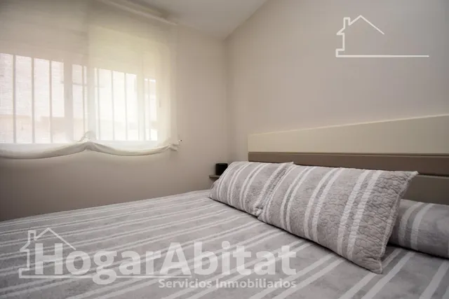 BONITA CASA TOTALMENTE REFORMADA CON GARAJE Y GRAN TERRAZA — 15